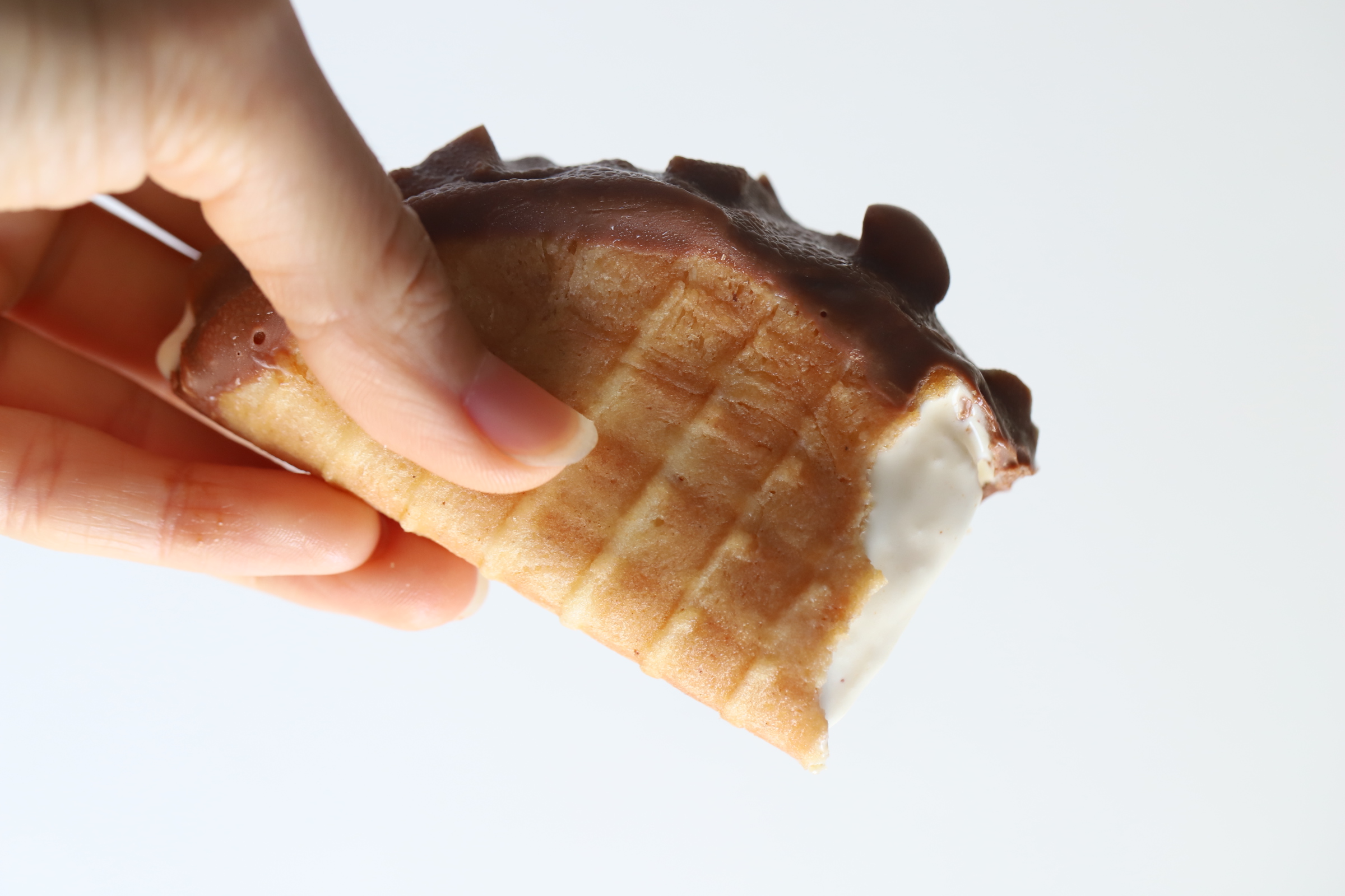 Photography from: Tacos helados de cacahuete y chocolate, una de las recetas del Diploma de Pastelería Gastronómica | CETT